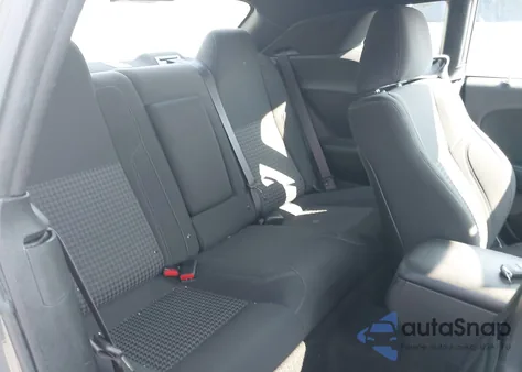 2019 Dodge Challenger Sxt z USA, uszkodzony, nr VIN 2C3CDZGG3KH705371